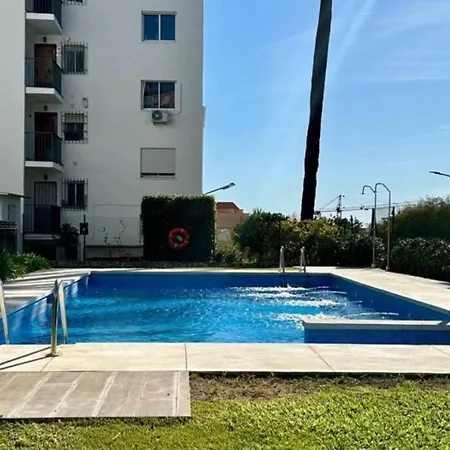 Seaview Dreams Luxury 2 Bedroom With Amazing Views And Balcony By Namaste Elite