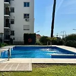 Seaview Dreams Luxury 2 Bedroom With Amazing Views And Balcony By Namaste Elite