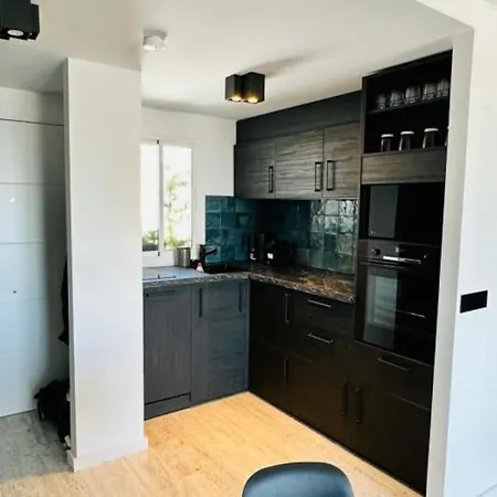 Apartman Seaview Dreams Luxury 2 Bedroom With Amazing Views And Balcony By Namaste Elite *